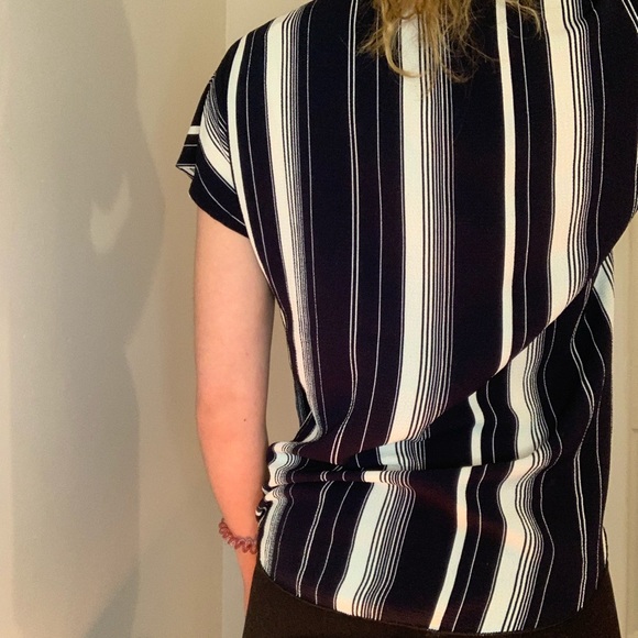 STREETWEAR SOCIETY - Navy & White Stripe Top Knot Tie Front - Picture 2 of 2